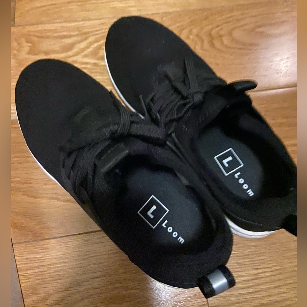 Loom Waterproof Sneakers- Women’s size 8 - Black